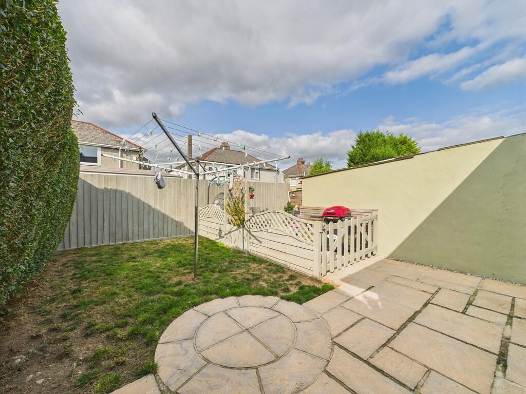 CAM02089G0-PR0546...