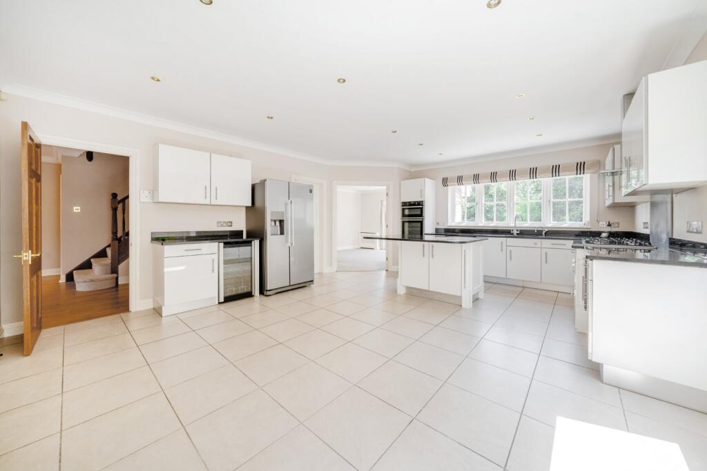 Kitchen/Breakfast Rm