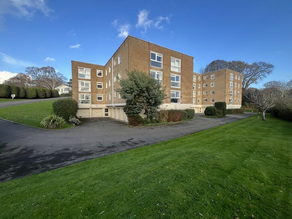 21 Lilliput Court...