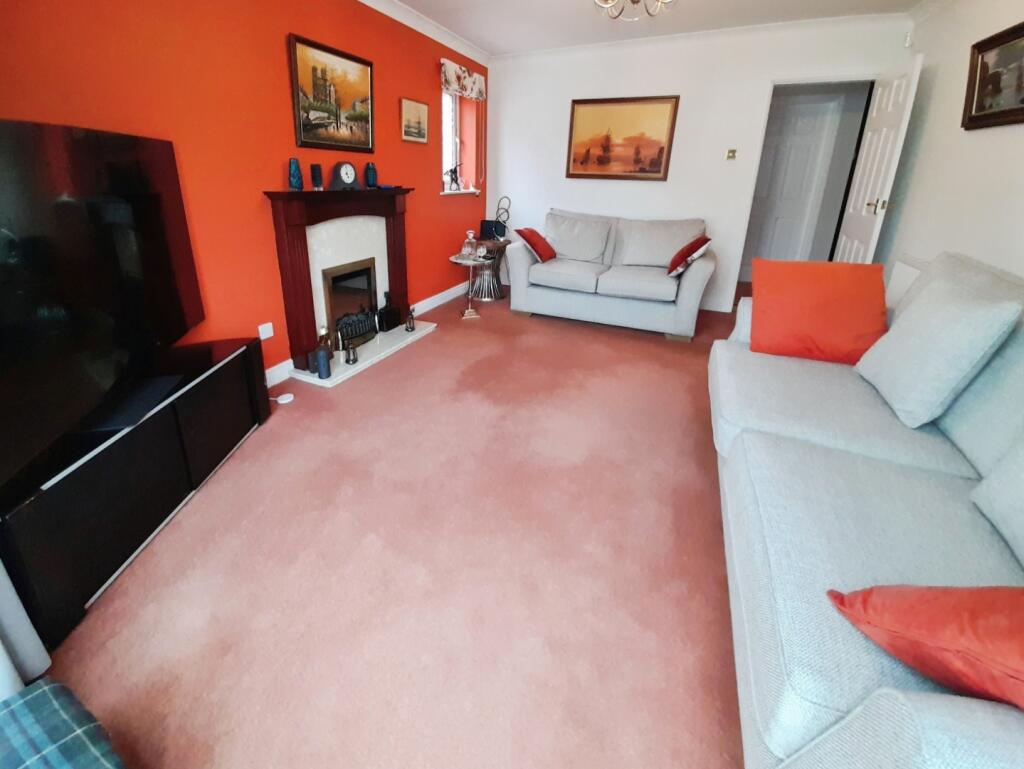 pbox-living_room-334040.jpg