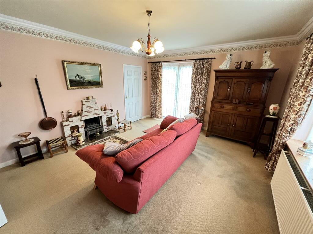living room.JPG