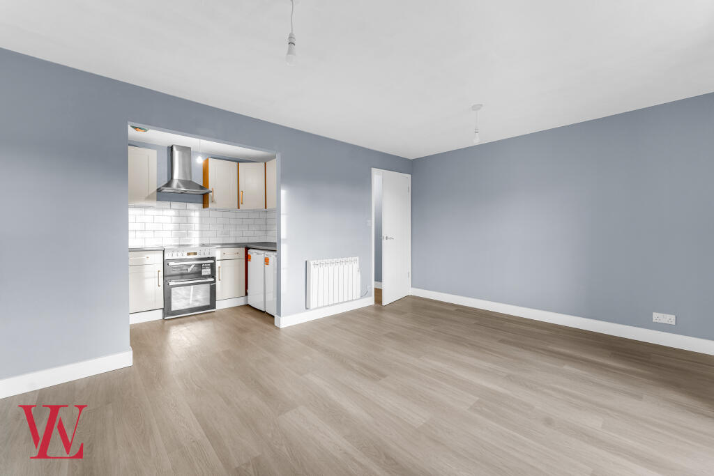 Living / Kitchen
