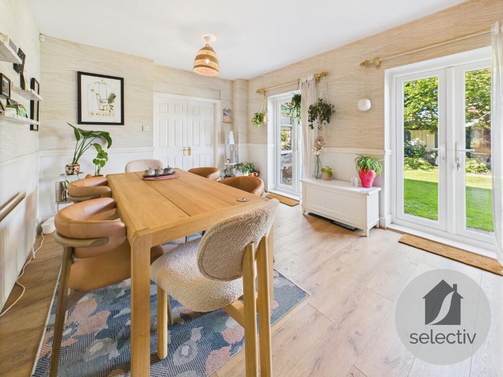 Family / Dining Room