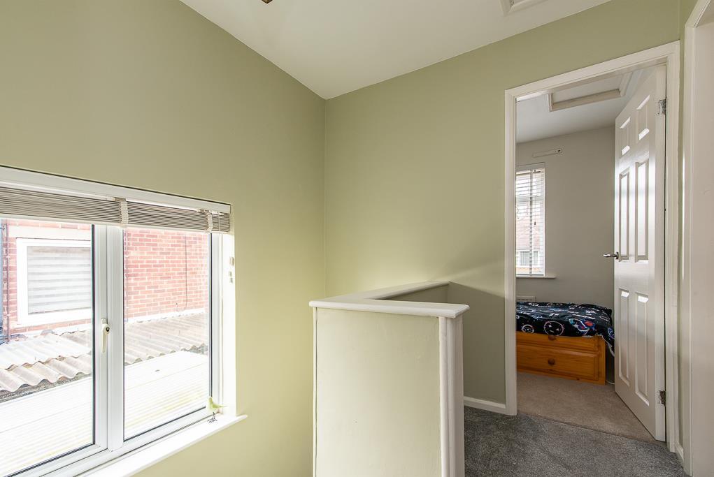 13 woodsend cls-hi-8.jpg