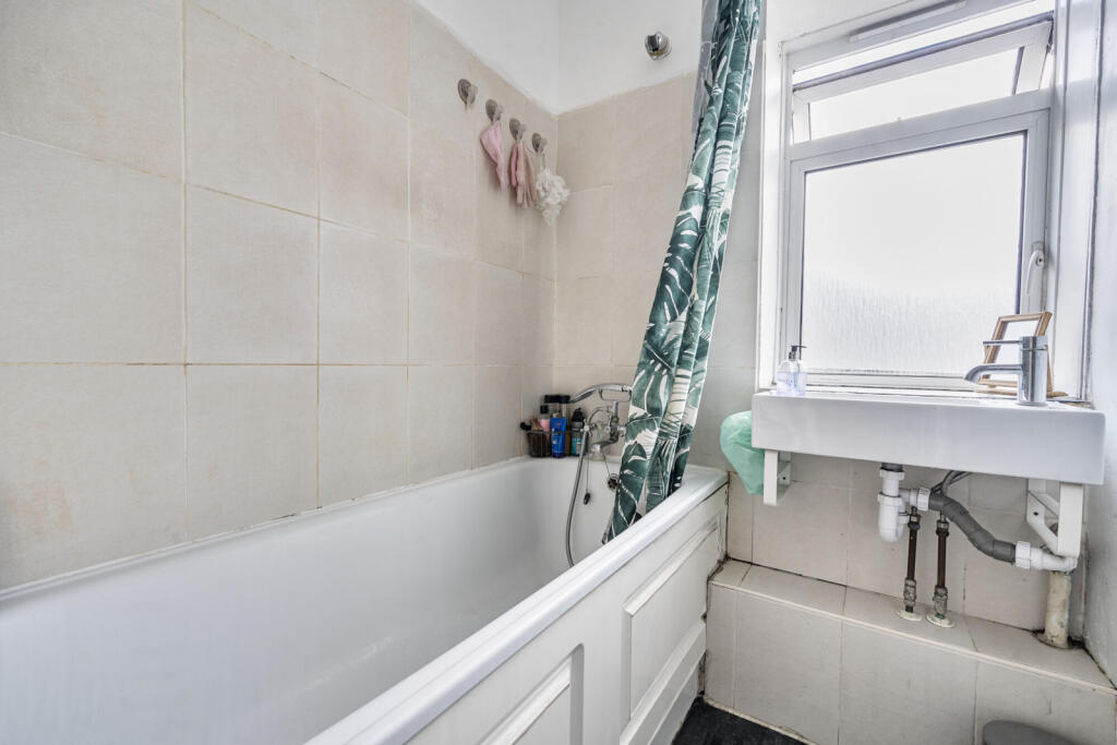 1313851-8-686cf40...