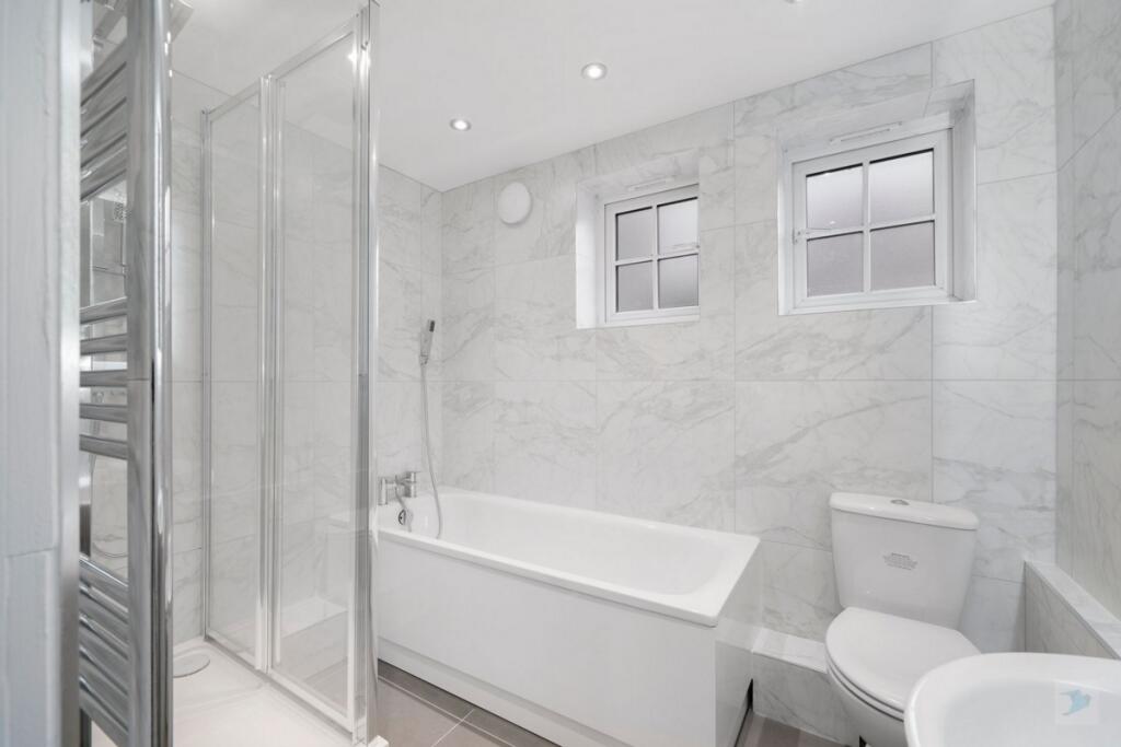 Southfields Court, Albert Drive, Southfields, SW19