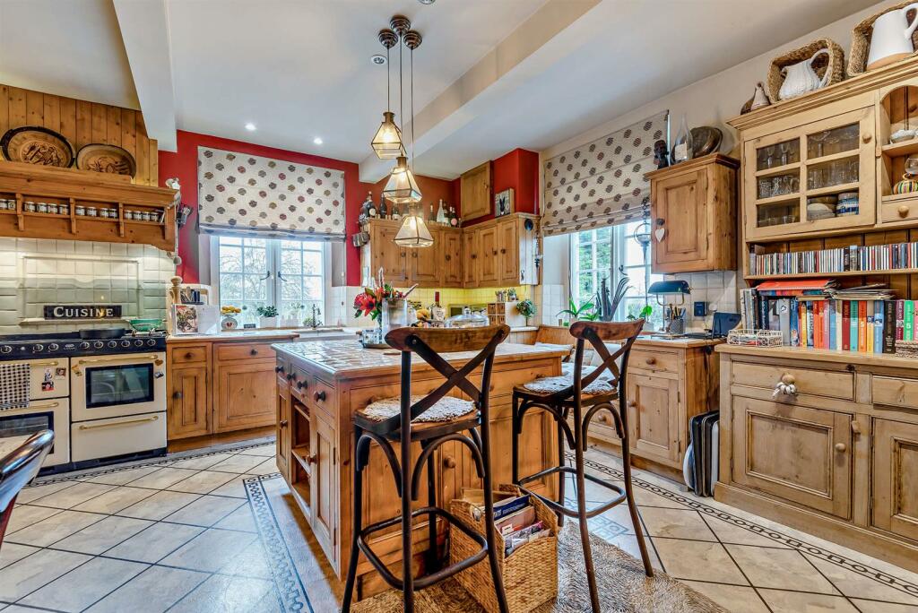 8625116-interior14-800.jpg
