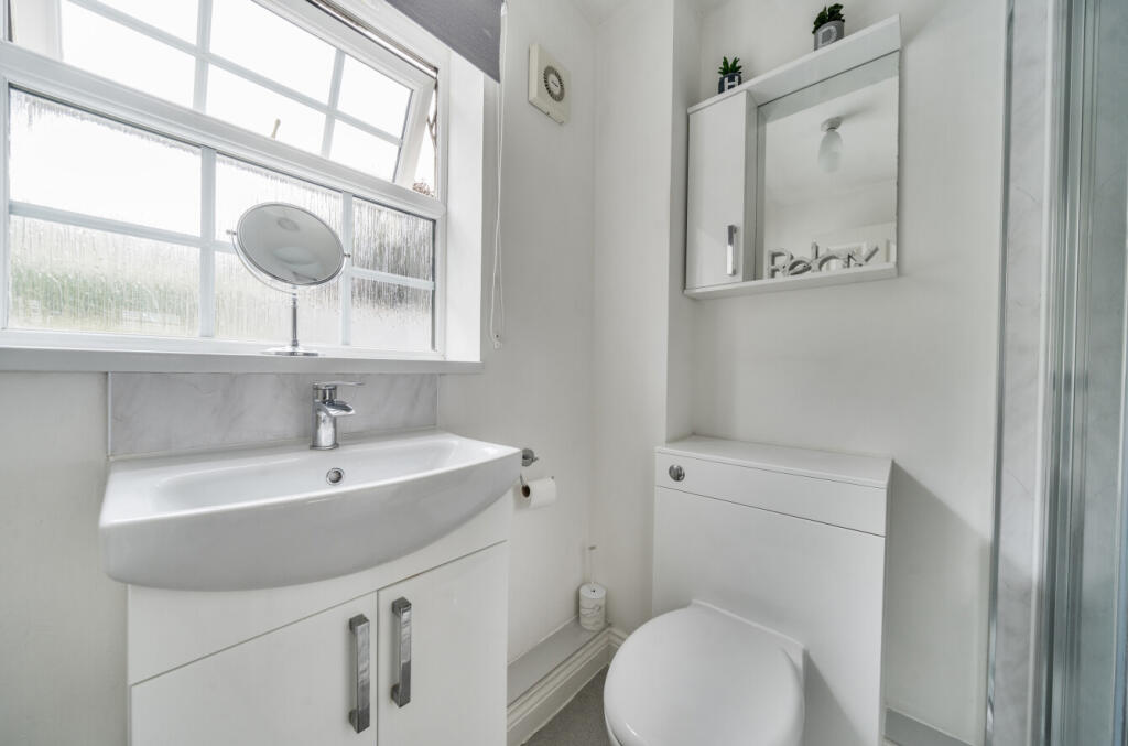 1343038-17-68a5ce...