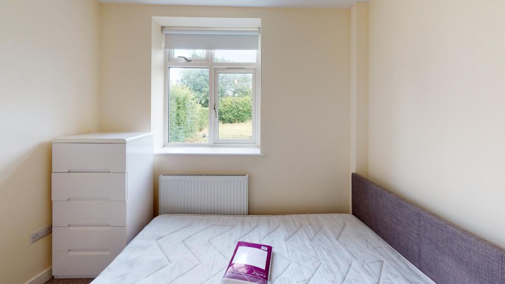 7-Gorse-Hill-Bedroom