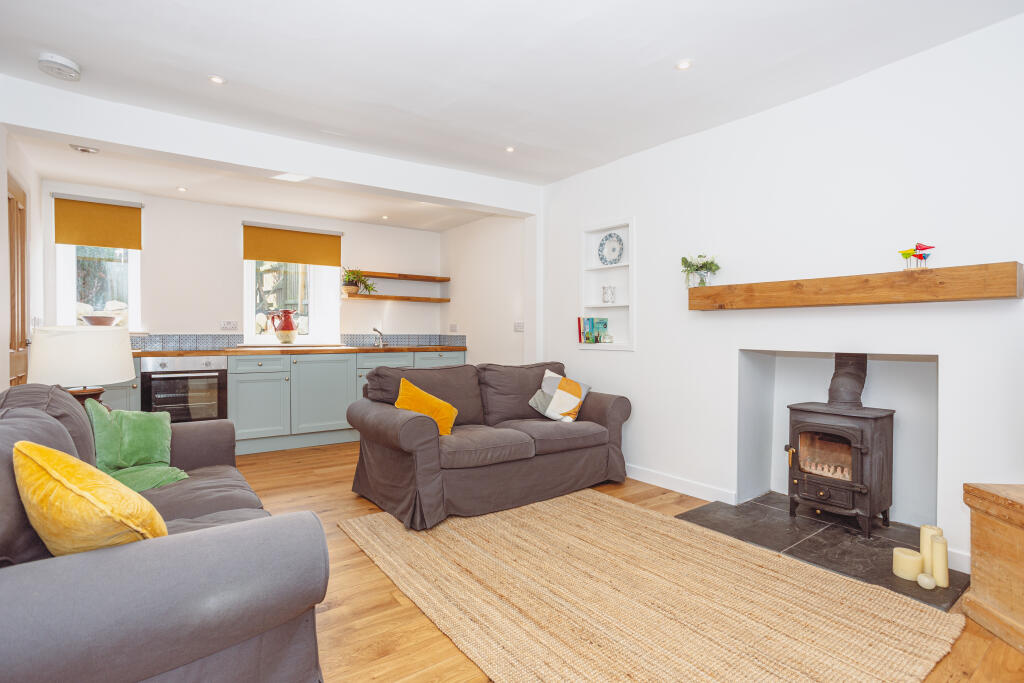 Open Plan Kitchen/Dining/Living Space