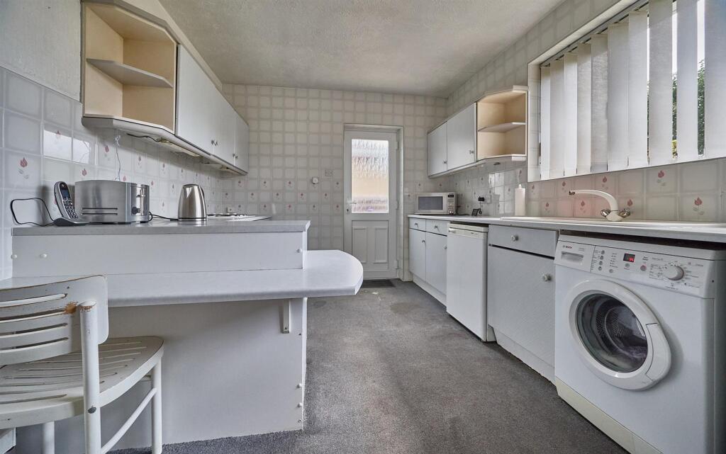 Breakfast Kitchen to Rear