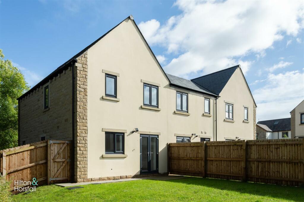 Millers Green, Worsthorne - Plot 8