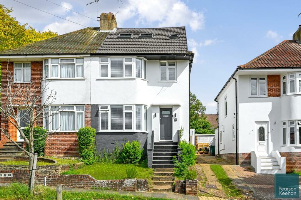 93 Applesham Ave, BN3 (39).jpg