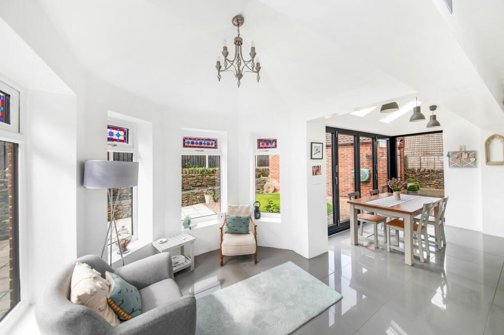 DINING LIVING KITCHEN