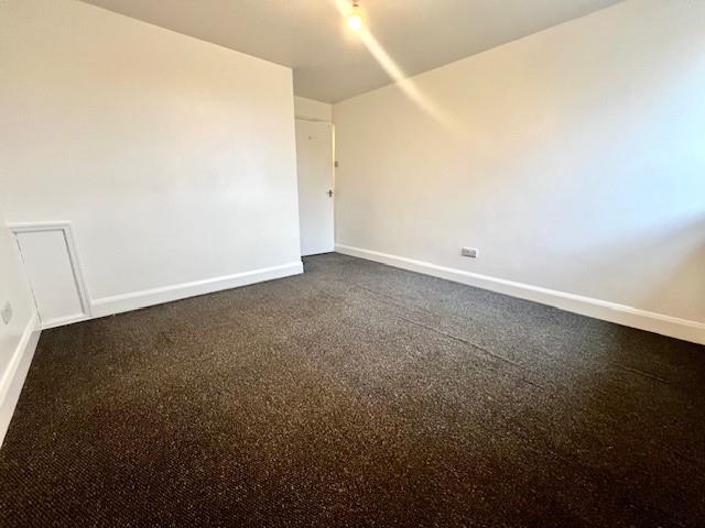 Bedroom1.jpg