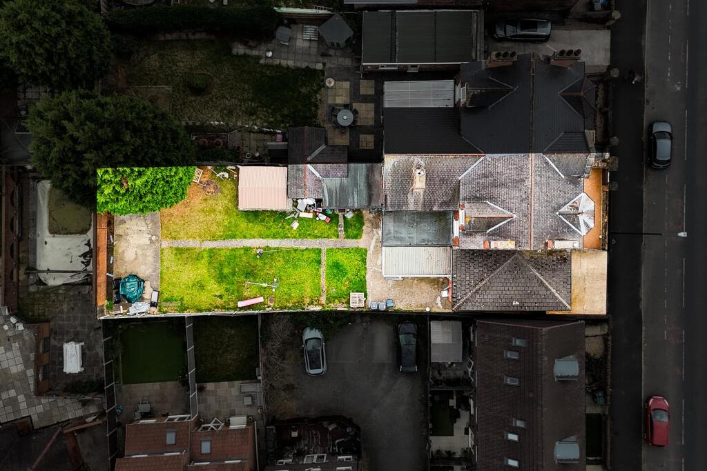 DJI_20250814141840_0056_D-DJI_20250814141840_0060_