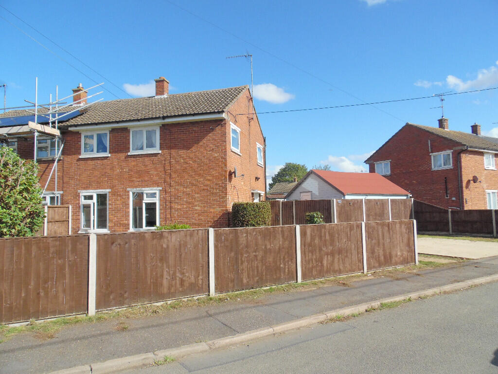 FRONT &amp; DRIVEWAY
