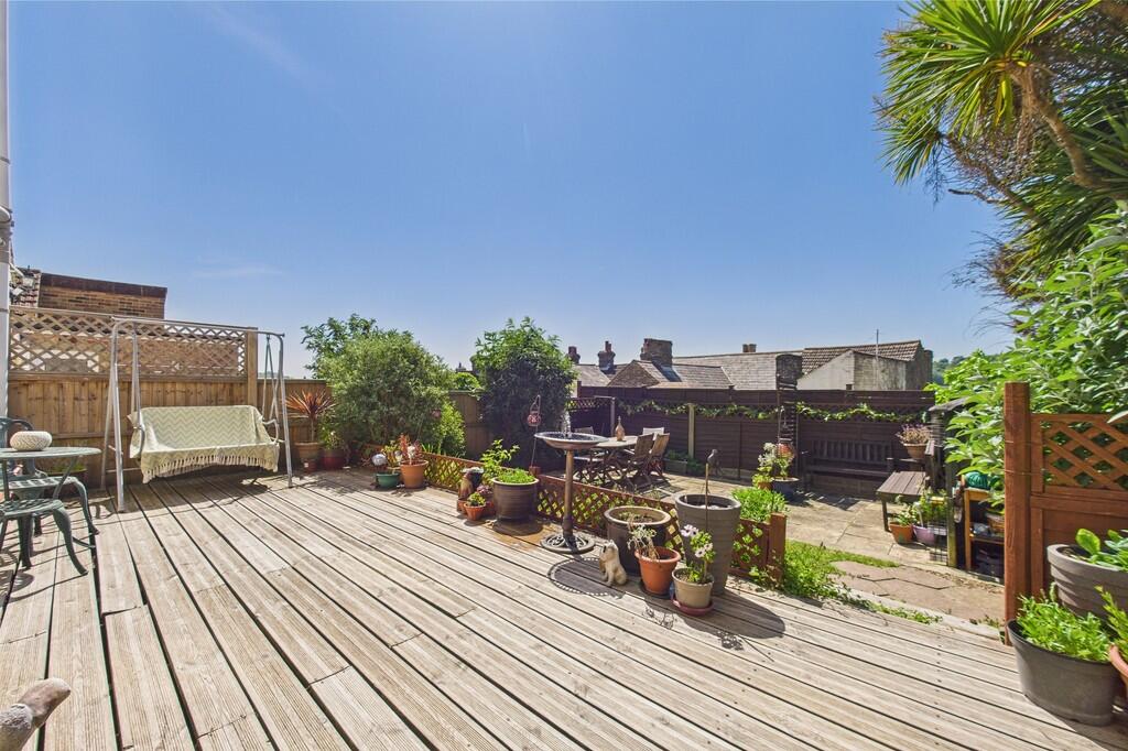 CAM01085G0-PR0562...