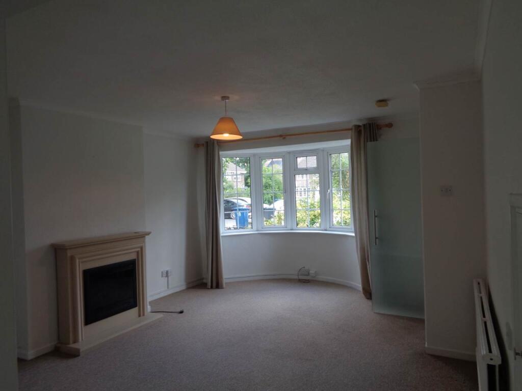 Malvern Road 100 Liv