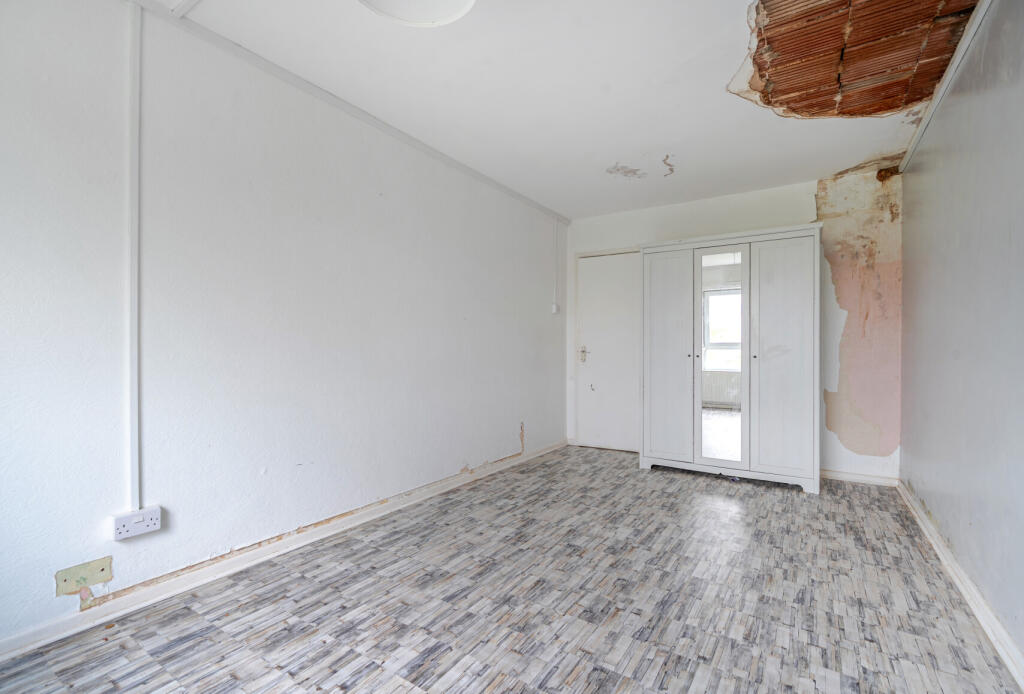 1330245-6-6882487...