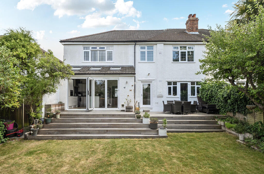 1290471-25-683d9b...