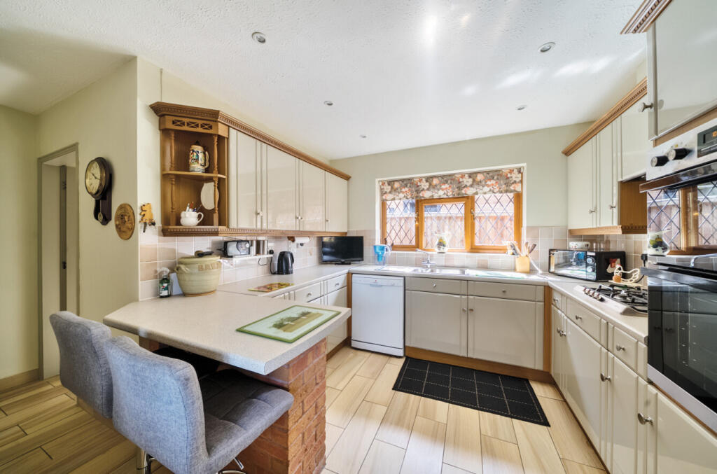 1297252-20-6836de...