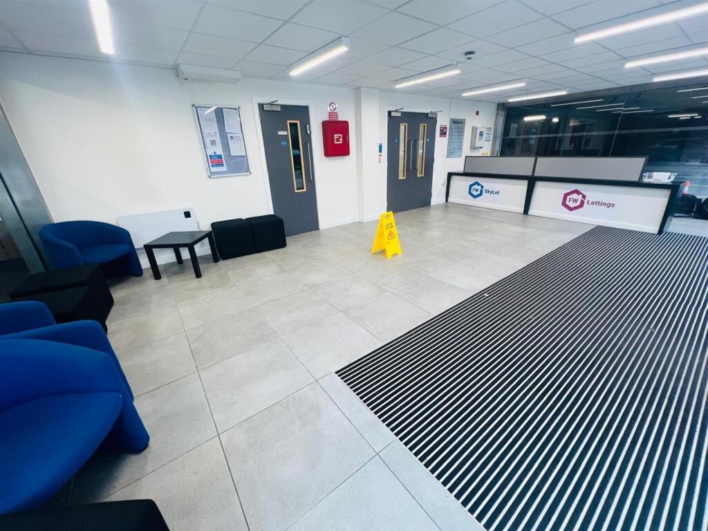 WhatsApp Image 2025-03-03 at 16.10.59.jpeg