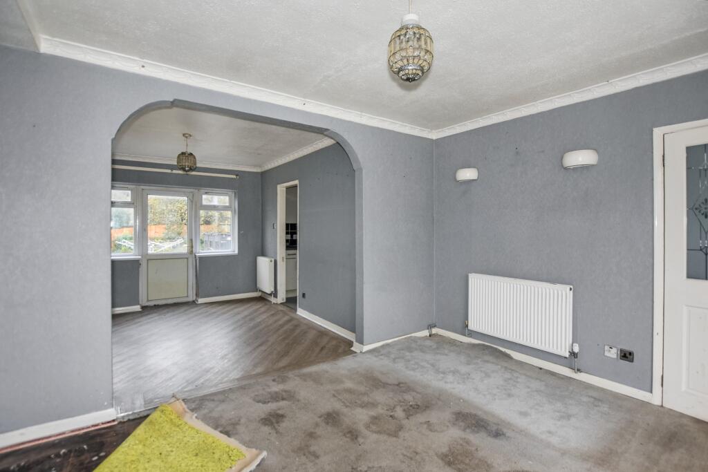 98 Riverside Road, Sidcup, DA14 4PU