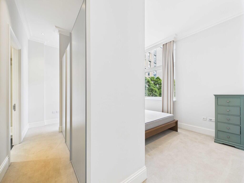 CAM03741G0-PR0105...