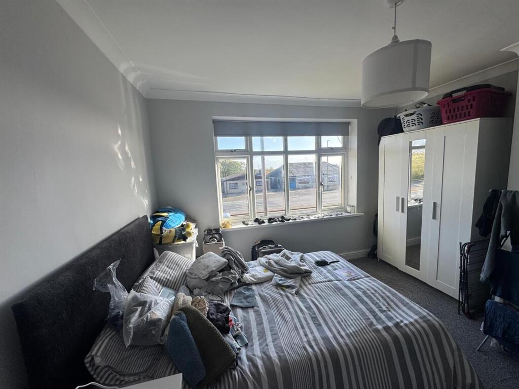 Double Bedroom 1