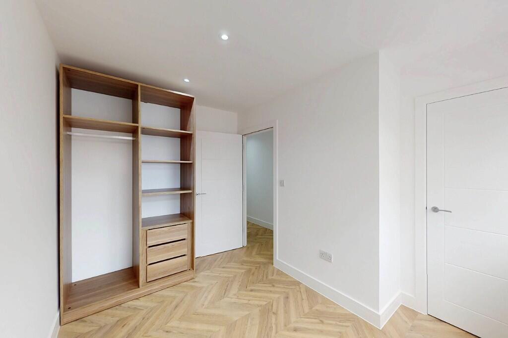 Hessel Street, London, E1