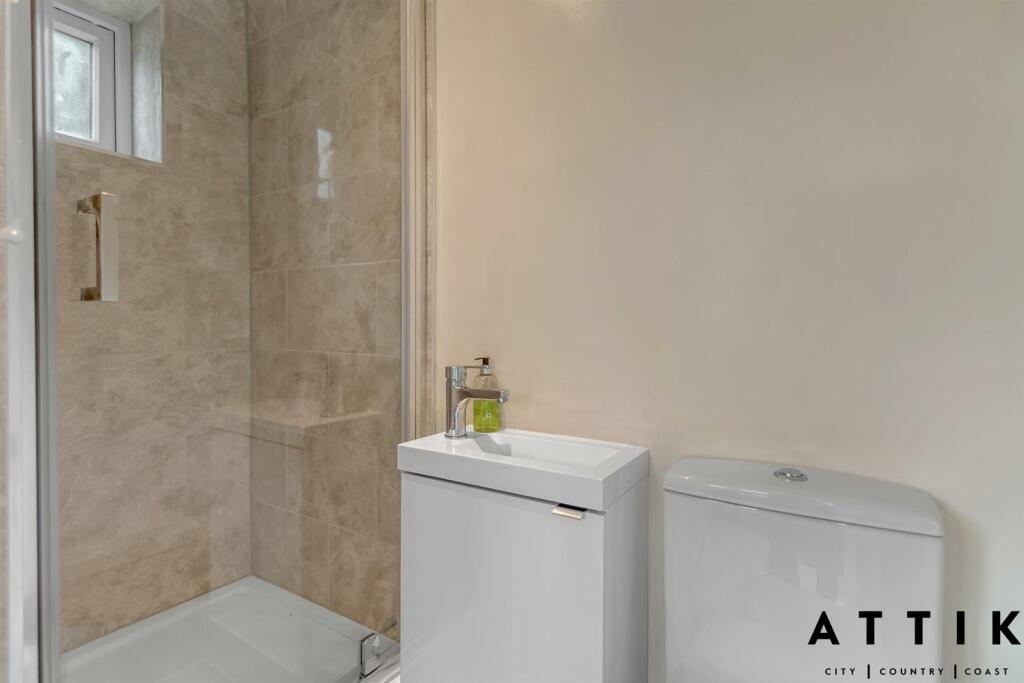 Rose Villa, Spexhall, IP19 0RW (16).jpg