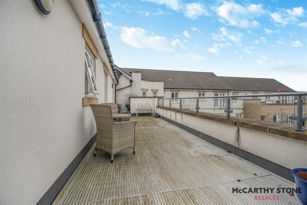 8618876-exterior01.jpg