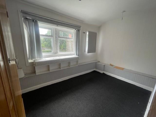 Bedroom 2.2.jpg