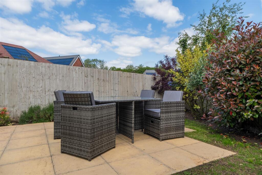 1 Parks Close-032.jpg