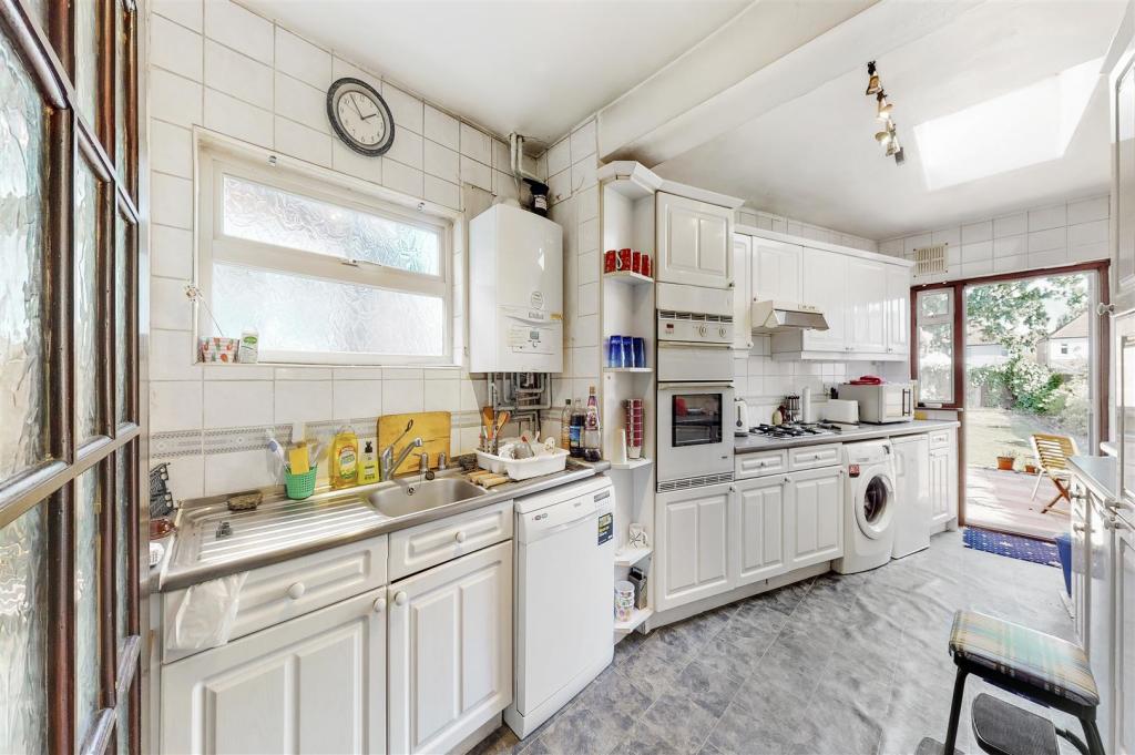 32 Paxford Road - FjJL2ZxgGTuPsEdy4KA9.jpg