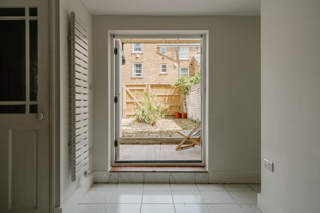 300731 - Spencer Square_High Res-34.jpg