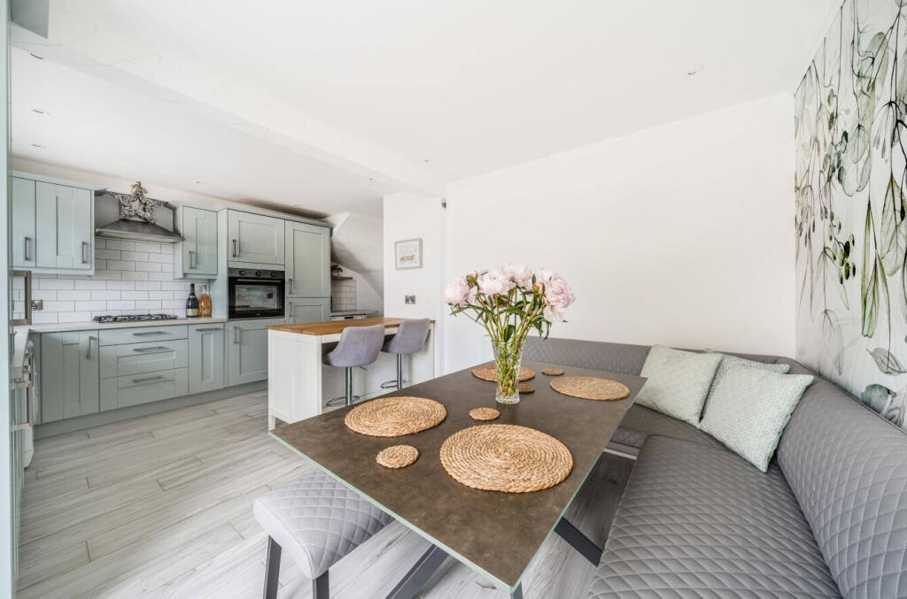 1302998-24-68402d...