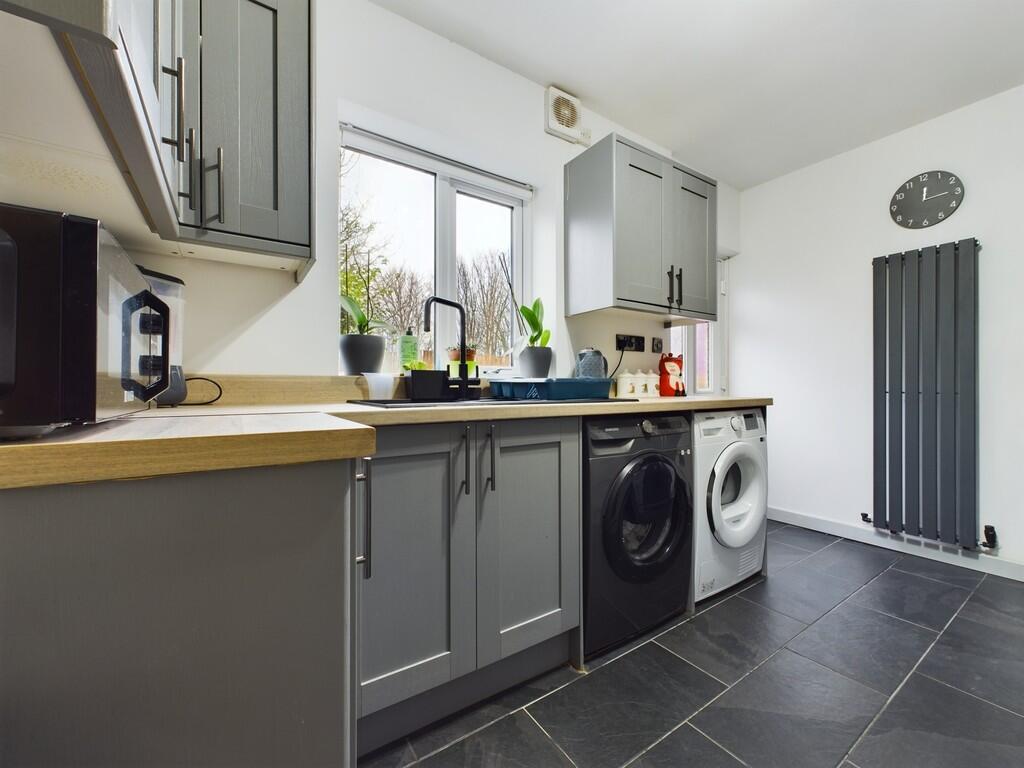 CAM04273G0-PR0069...