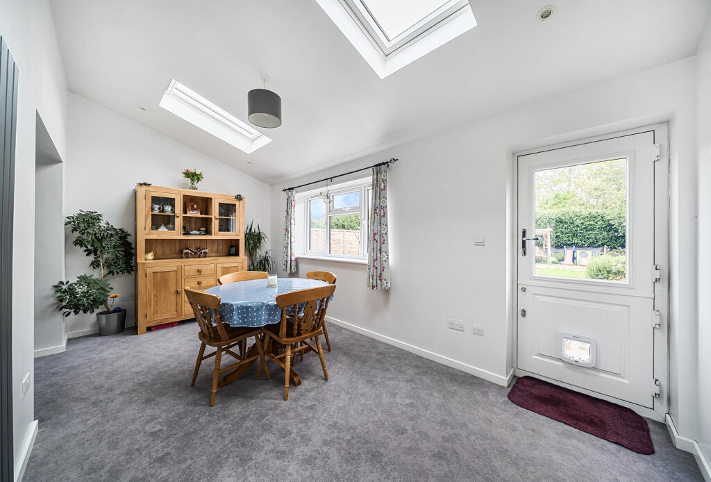 1355967-15-68cbd4...