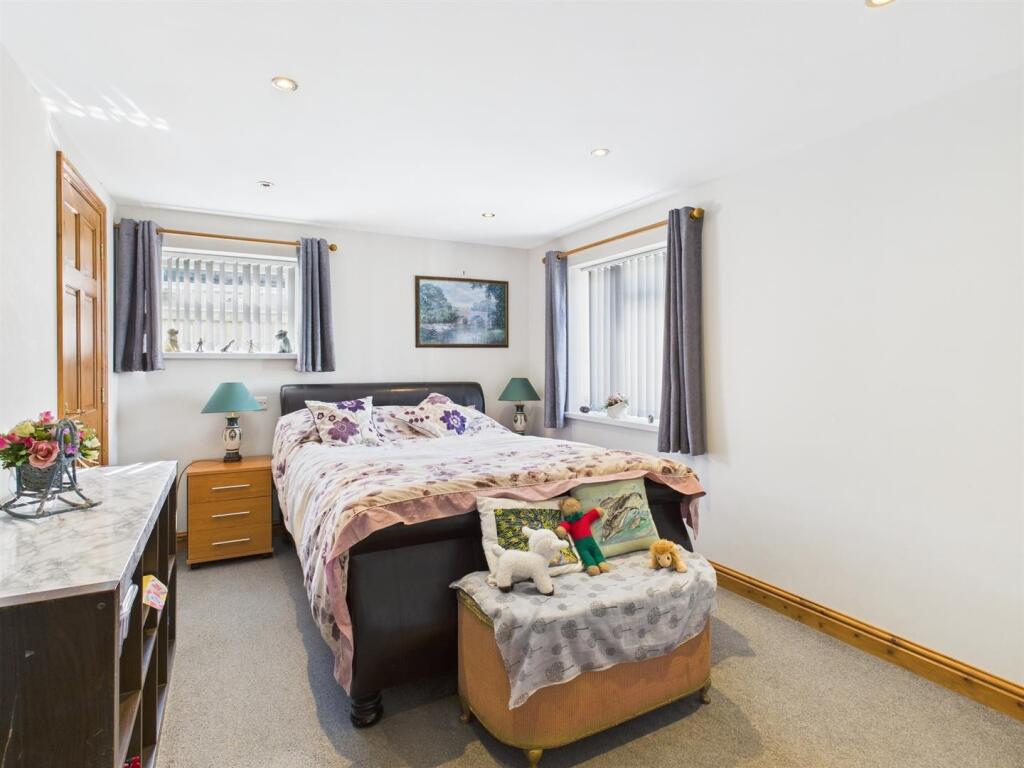 Bedroom 3.jpg