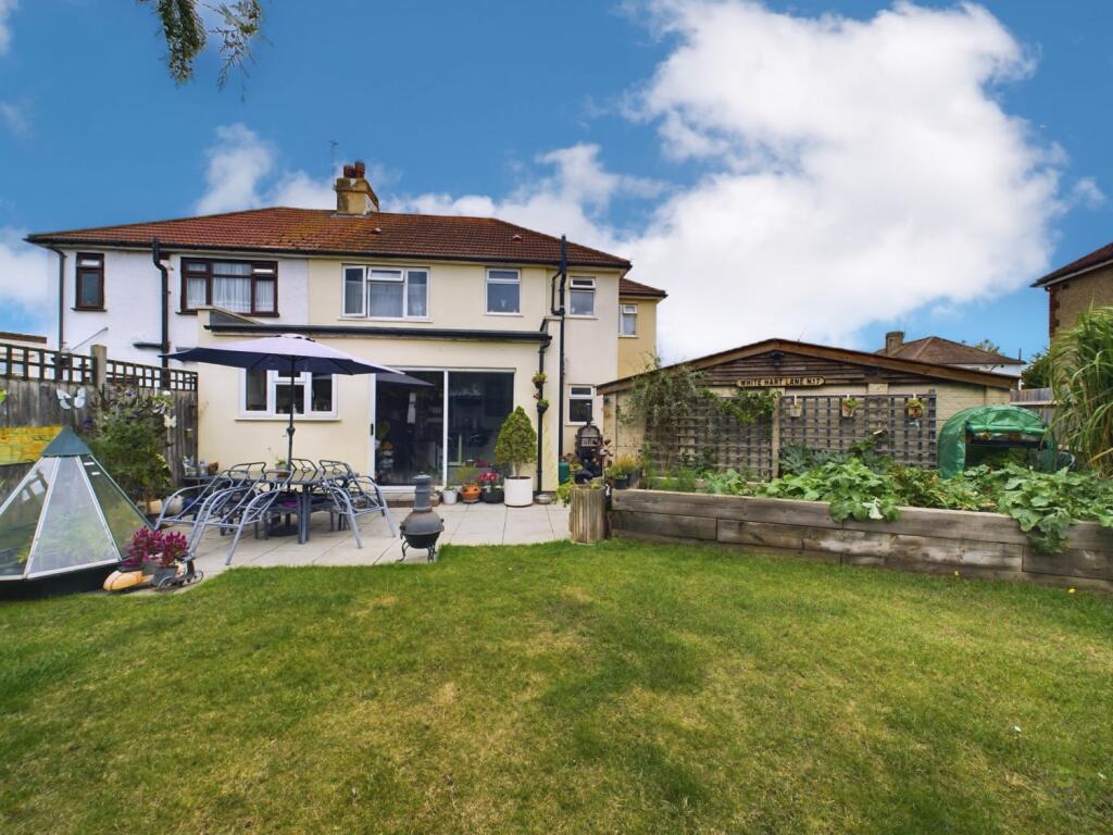 F4531D52-0958-46A0-8331-7DCD80600C6E