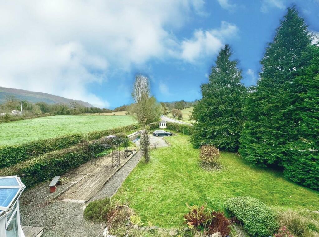 PHOTO-2024-11-18-18-30-22 (29).jpg