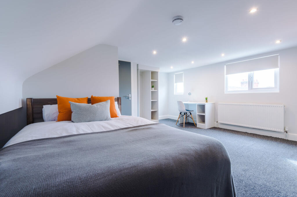 10 Holcombe, Bedroom 4