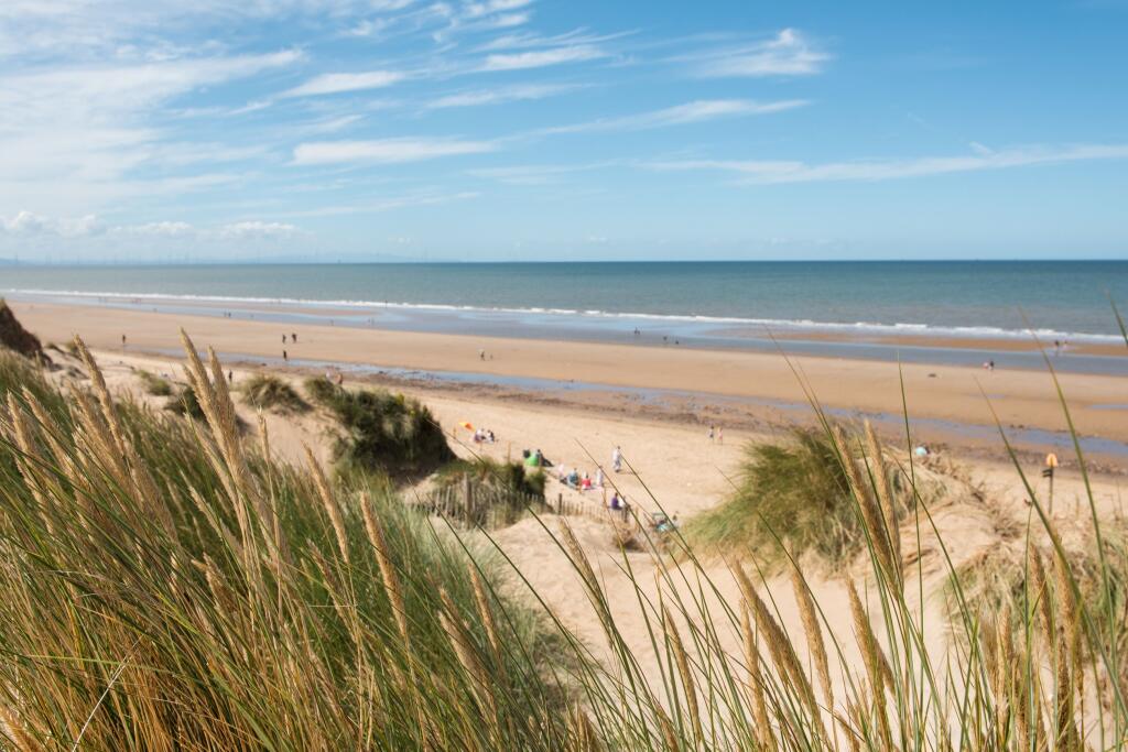 Pinewood Park, Formby local area