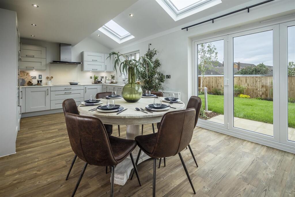 Open plan kitchen-diner family room