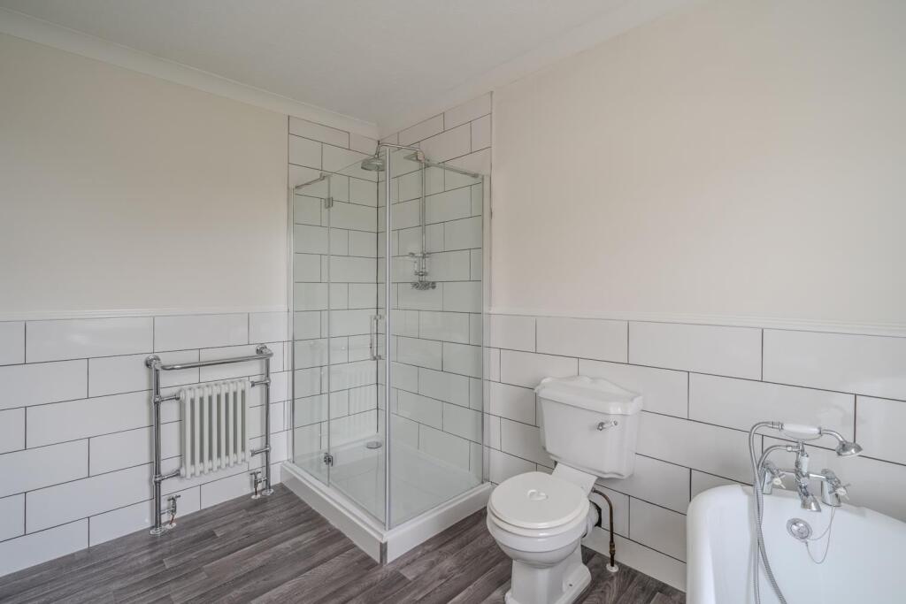 120 Sunnybank Rd-12.jpg