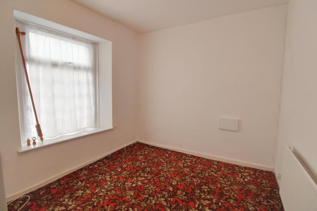 Llantrisant39Bed3