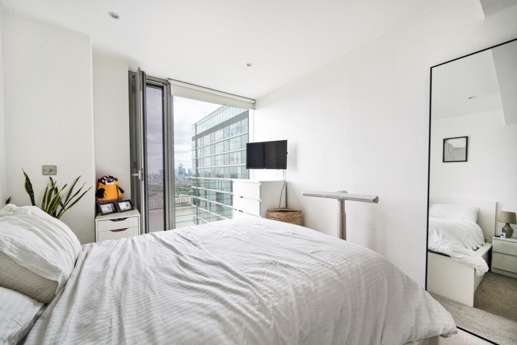 1325557-12-6877af...