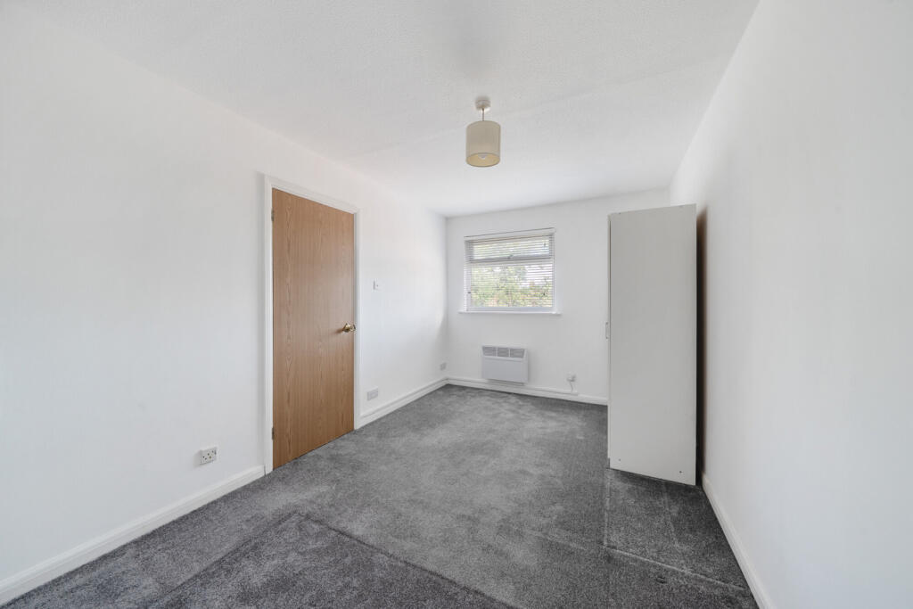 1317904-16-685ec5...